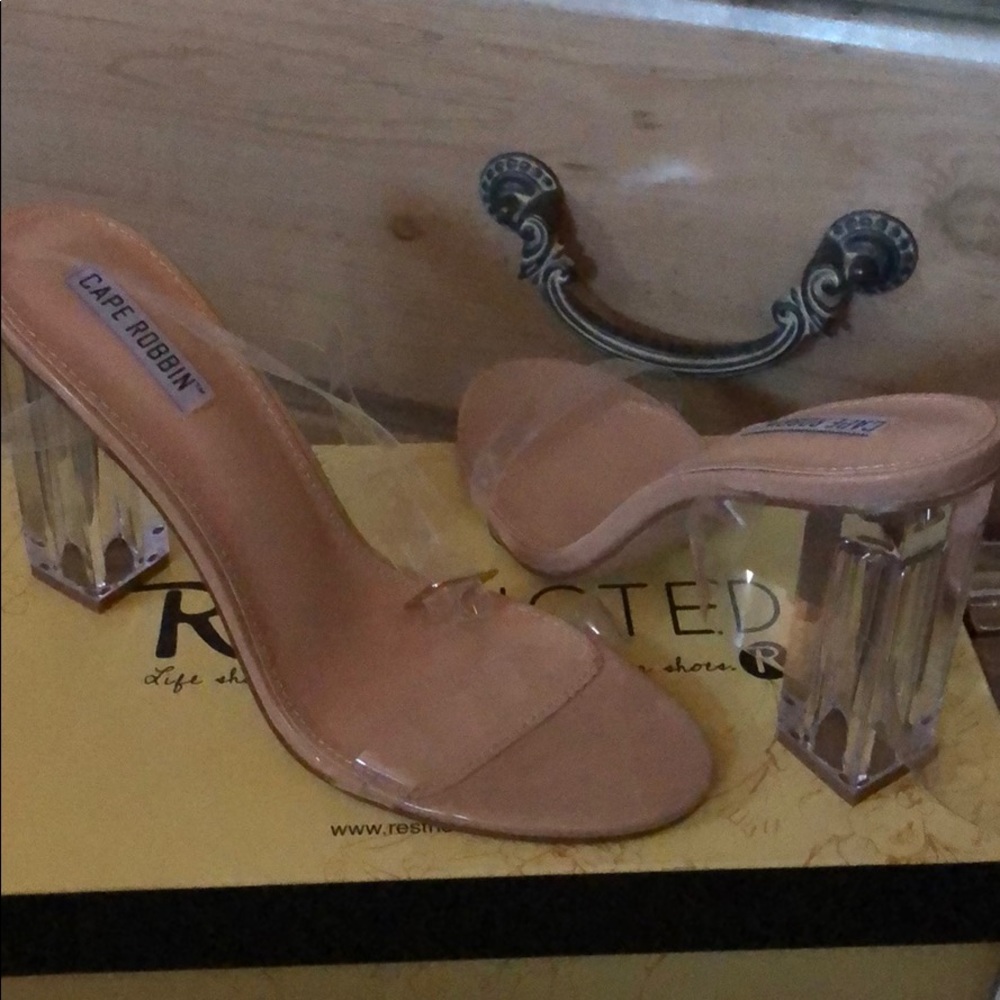 Clear Ankle wrap shoe
